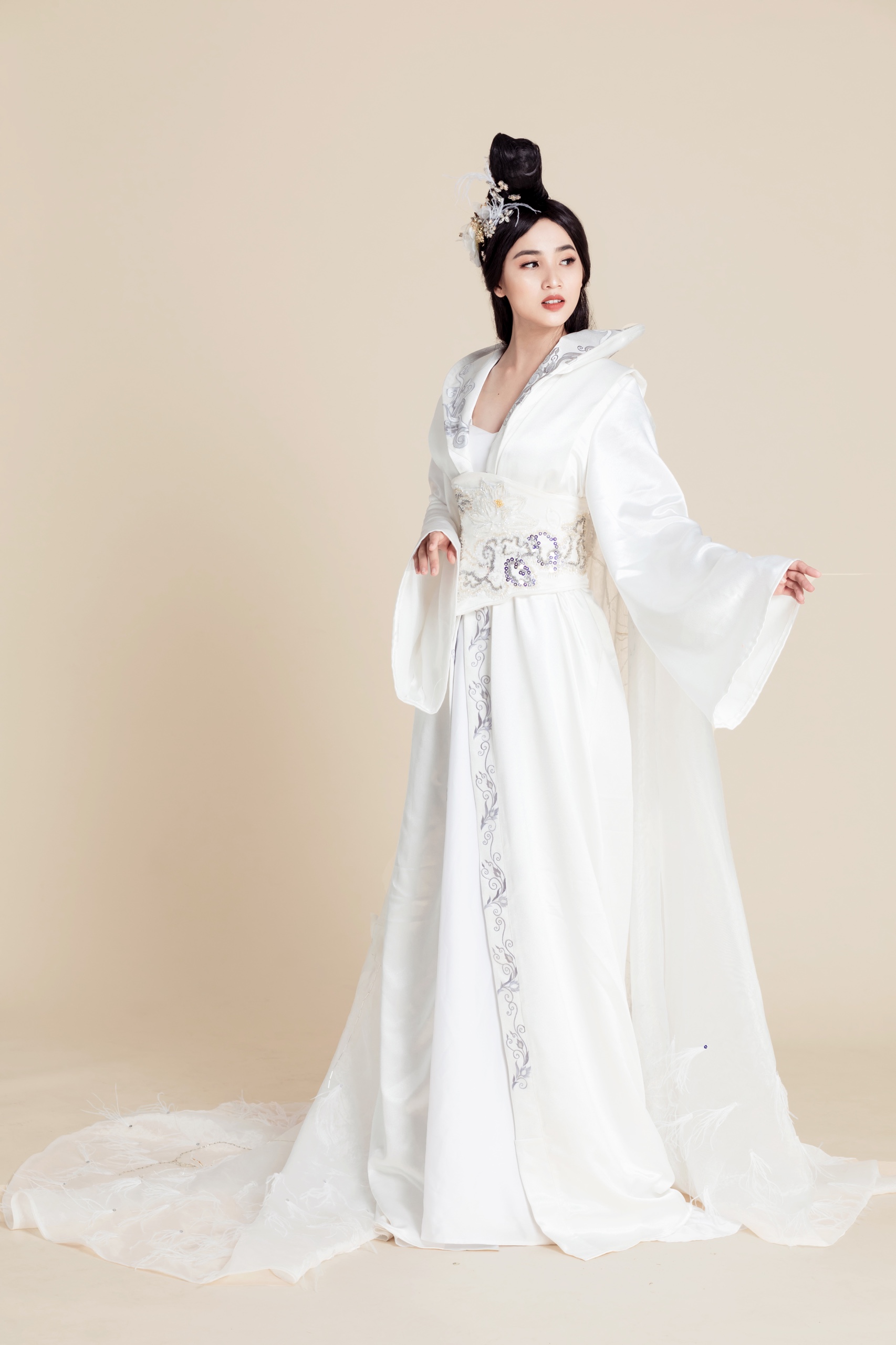 đồ Hằng Nga