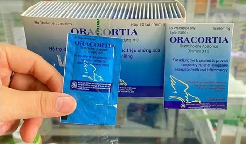 Oracortia Bôi Nhiệt Miệng